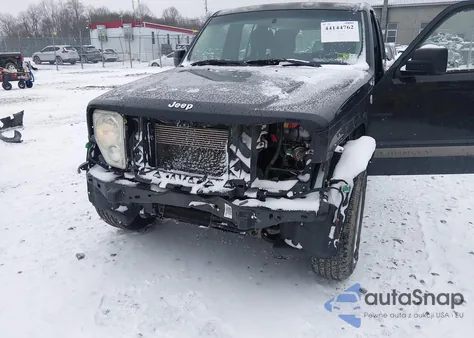 2011 Jeep Liberty Sport из США, поврежденный, VIN 1J4PN2GK8BW566677